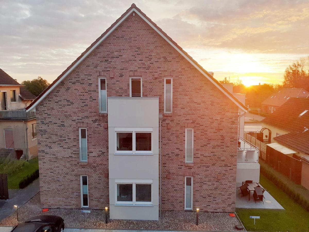 Wittmunder Strasse 24A 50231 Apartment Каролинензил Екстериор снимка